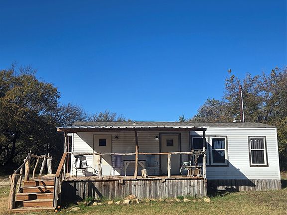 3rd image of 1021 River View Rd