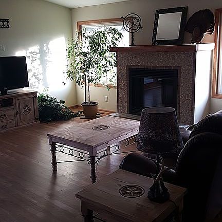 5th image of 2303 116th Ave W