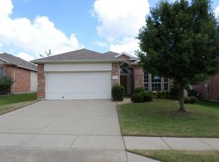 7441 Alverstone Dr, Fort Worth, TX 76120