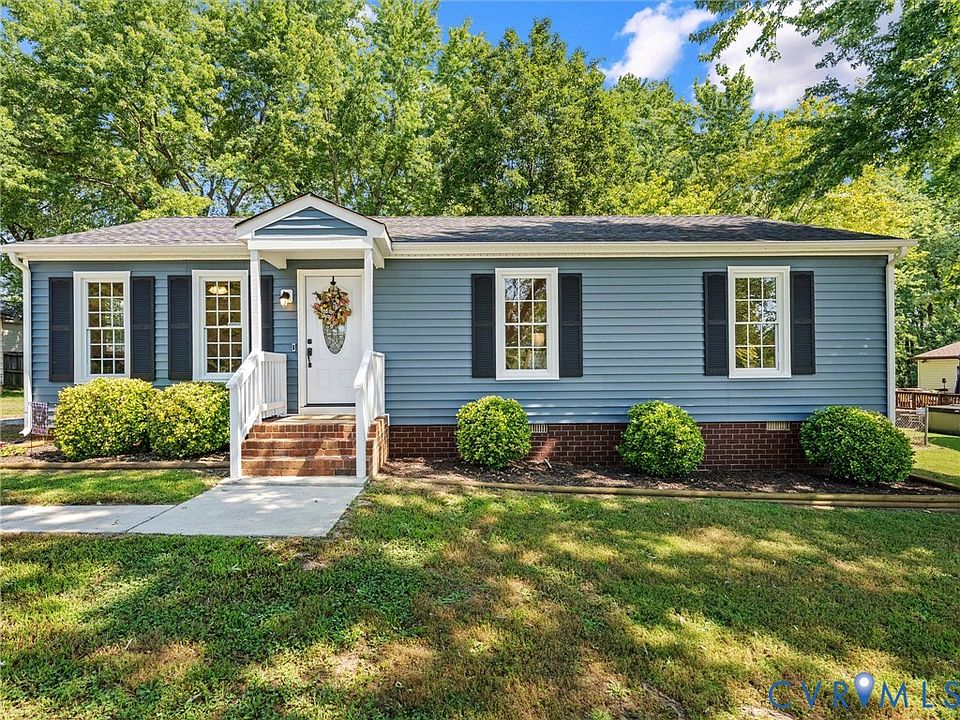 1st image of 8907 Huntingcreek Pl