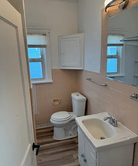 1415 W Jackson St — Photo 5