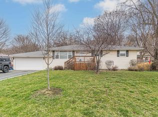 520 N Harrison St, Algonquin, IL 60102
