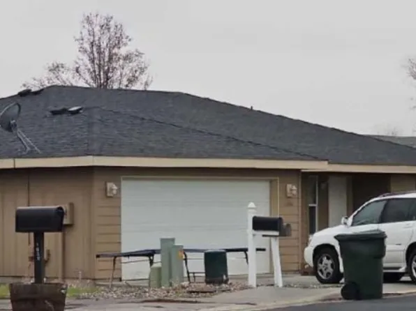 1041 W Hartley Ave, Hermiston, OR 97838
