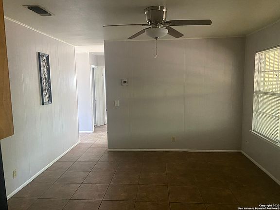 3rd image of 9734 CANEY CREEK DR