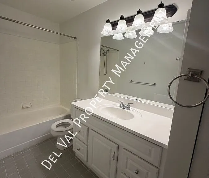 102 Church St #1 — Photo 10