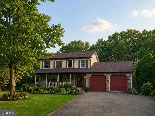 893 Old Forge Rd, Oxford, PA 19363
