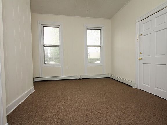 2nd image of 338 Bramhall Ave