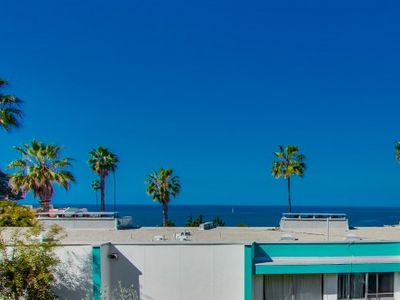 687 The Vlg, Redondo Beach, CA, 90277