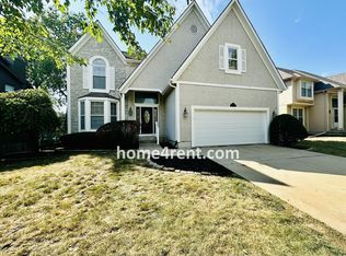 12246 S Widmer St, Olathe, KS 66062