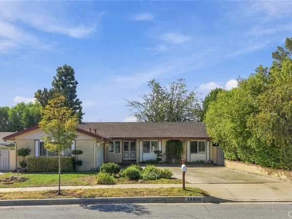 22200 Barbacoa Dr, Santa Clarita, CA 91350