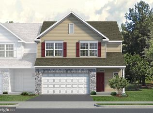 32 Musket Dr, Gettysburg, PA 17325
