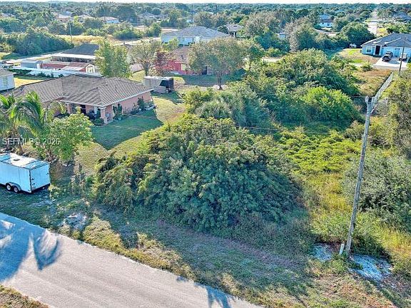 5th image of 394 Palencia Ave
