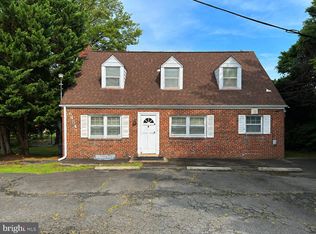 6454 Arlington Blvd, Falls Church, VA 22042