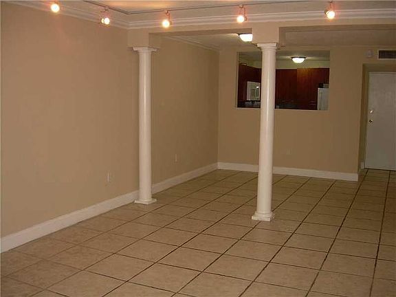 3rd image of 10500 SW 108th Ave APT B109