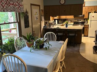 2400 Weaver Dr #2404, Wooster, OH 44691