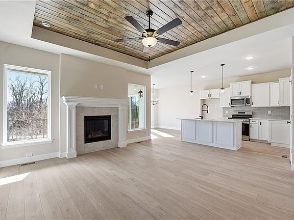 7th image of this home