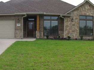 2906 Alba Ct, Bryan, TX 77808