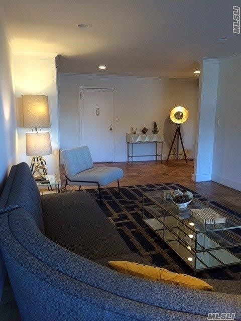 1st image of 300 Edwards St APT 2NW