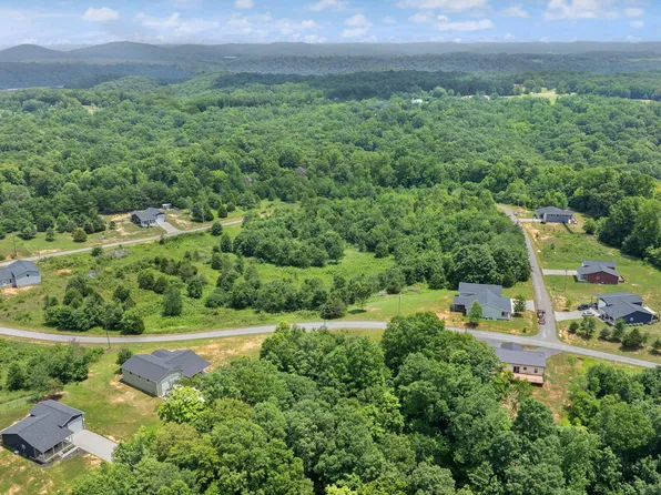 215 Kelley Cir, Nancy, KY 42544