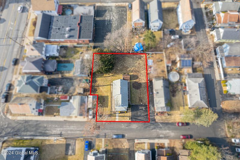 2nd image of 18 Brown Street