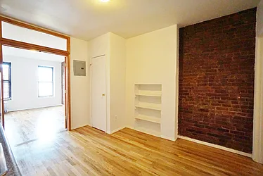 Rented by Best Apartments North Inc