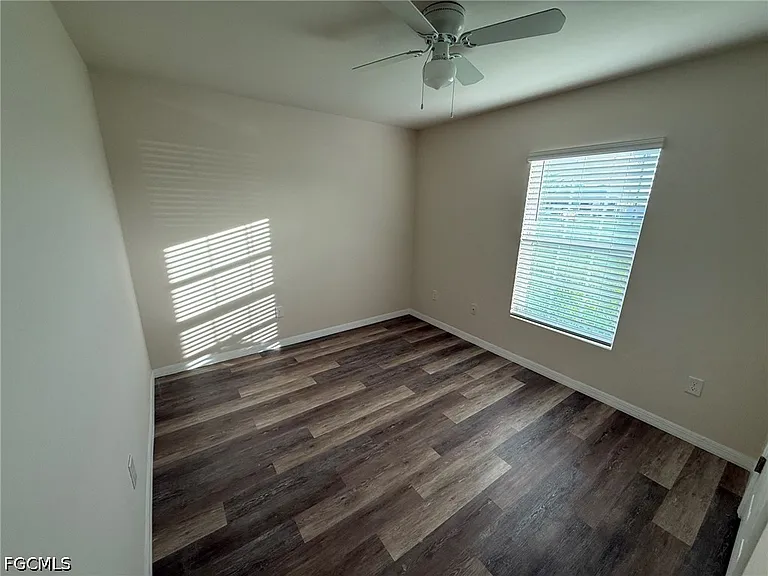 4409 Garden Blvd — Photo 3