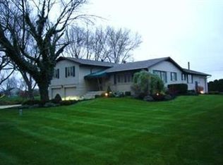 5655 David Dr, Tipp City, OH 45371