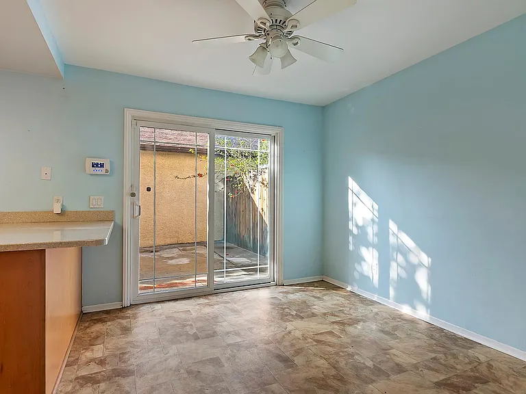8707 Cedros Ave #7 — Photo 10