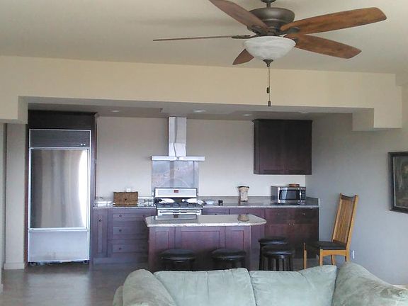 Open Living Room/kitchen