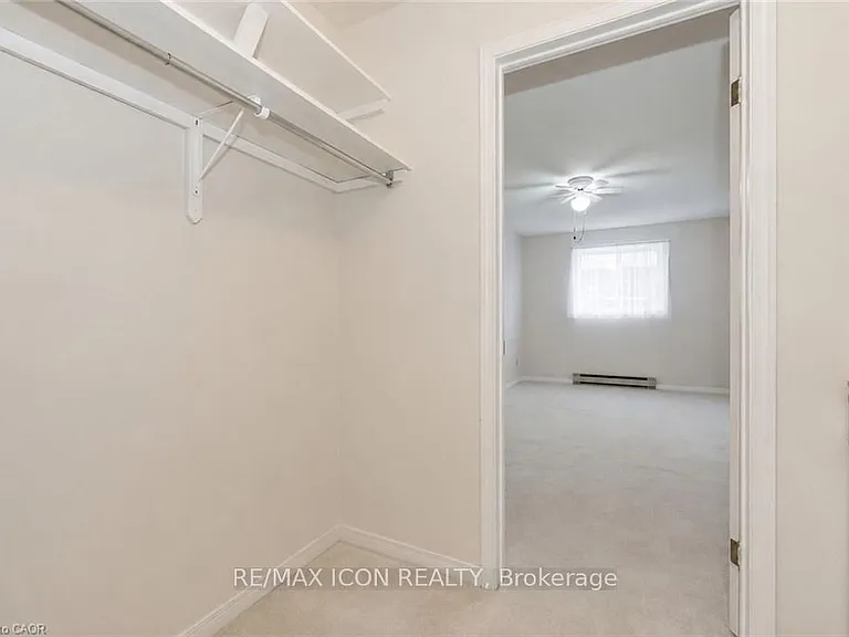 440 Durham St W #210 — Photo 17