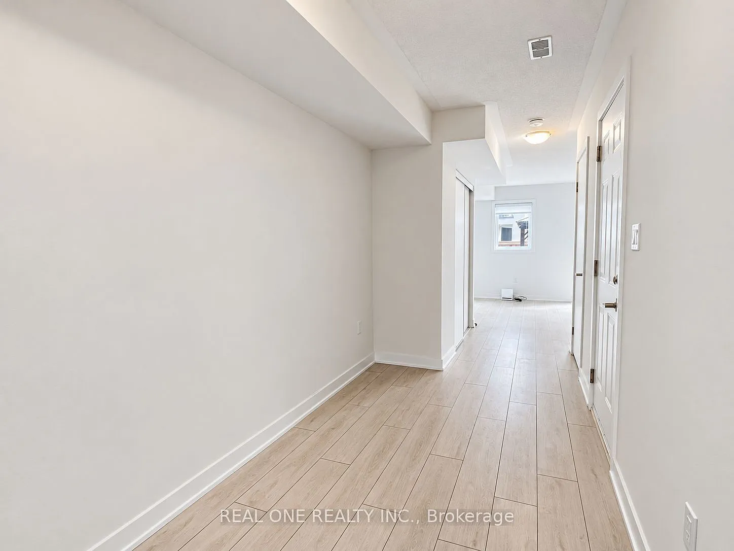3 bed, $3,650 — Photo 4