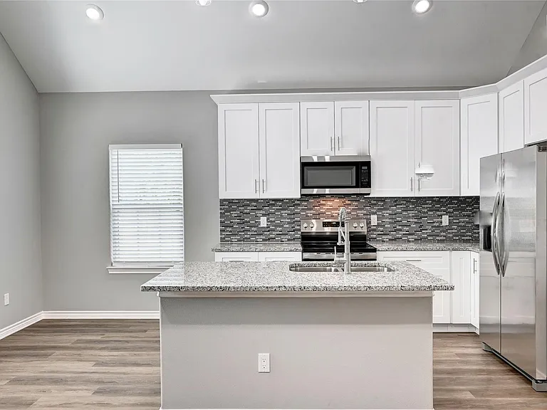 8695 Sassafras St — Photo 8