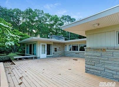 3rd image of 34 Sunrise Ave