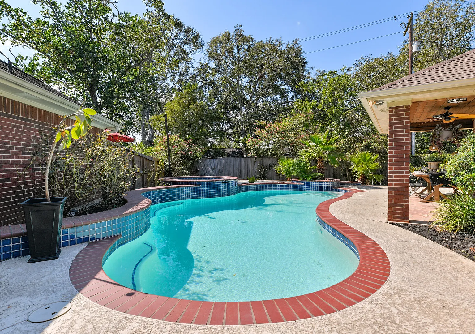 ~ Hidden Oasis Pool Home ~ Luxury Private Retreat — Photo 4