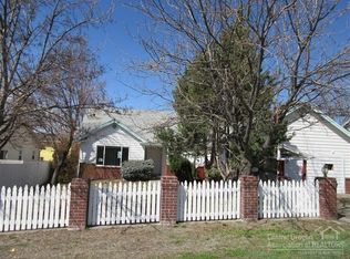 435 E D St, Culver, OR 97734