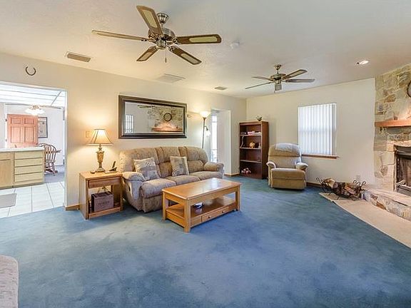 3rd image of 434 N Observatory Dr
