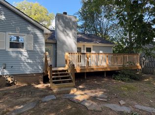 7814 Hickory Hollow Ln, Charlotte, NC 28227