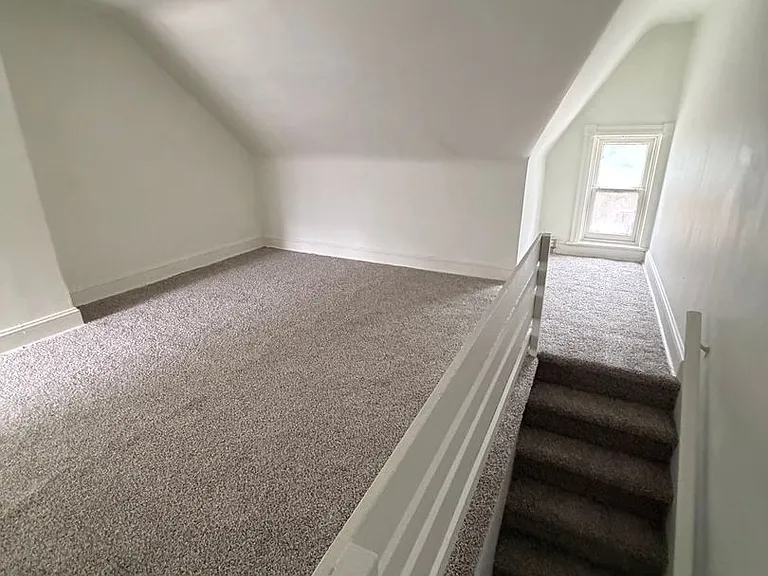398 Valley Rd — Photo 14
