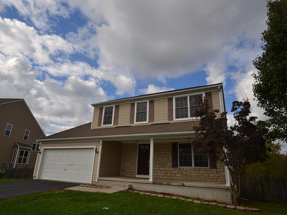 1st image of 843 Holly Farms Dr