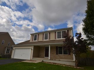 843 Holly Farms Dr, Blacklick, OH 43004