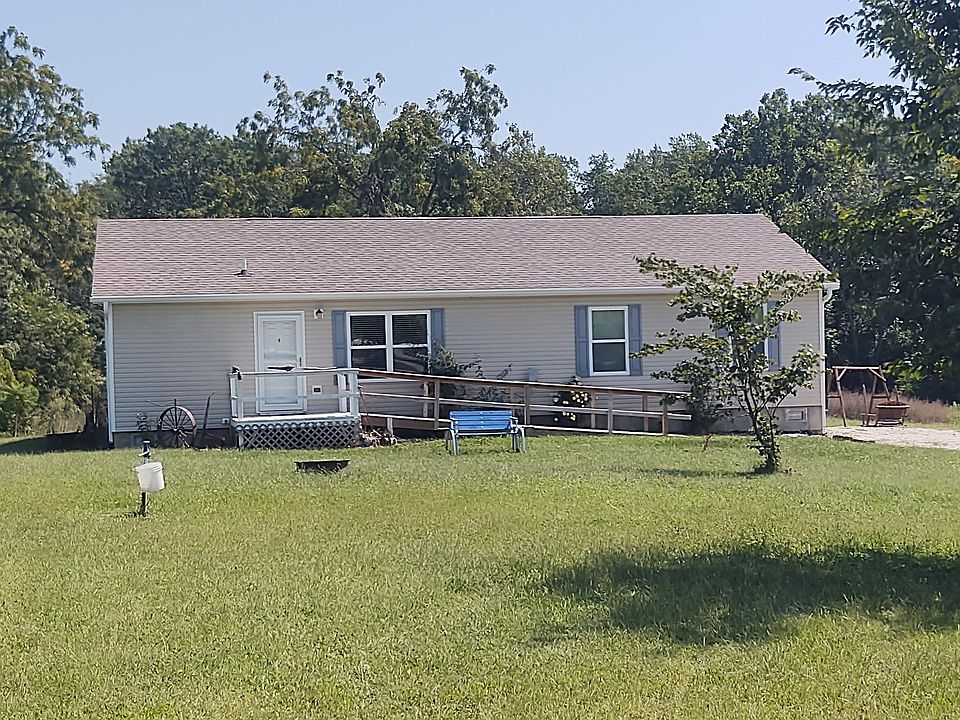 1st image of 28656 Walton Ave