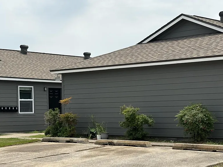 1035 Giovanni St #1 — Photo 1
