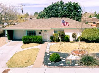 2215 Utah St NE, Albuquerque, NM 87110