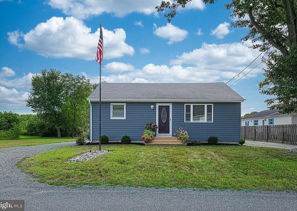 1st image of 36384 Poplar Neck Rd