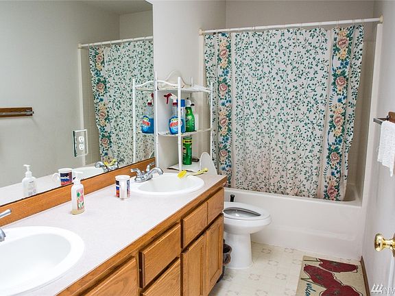 4th image of 3732 156th St SW APT O