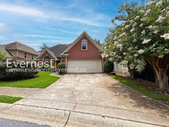 4706 Woodlawn Ct NE, Marietta, GA 30068