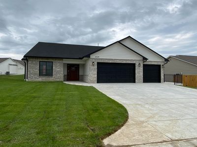 2129 S Tara Falls St, Wichita, KS, 67207
