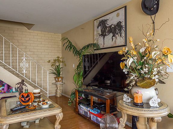 4th image of 639 Paseo Esmeralda