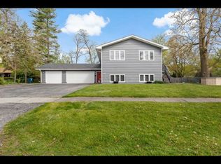 3722 Crescent Dr #1, Steger, IL 60475