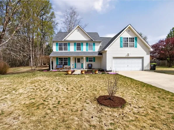 15136 Evening Ct, Carrollton, VA 23314